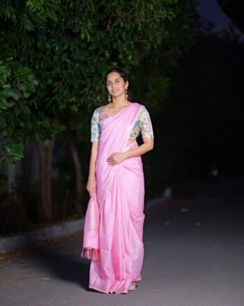 Luxurious Munga Silk Saree for Timeless Elegance