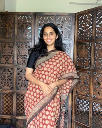 Elegant Handwoven Kota Doria Saree for Graceful Look