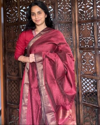 Handwoven Maheshwari Silk Cotton Saree | Elegant Traditional Weave