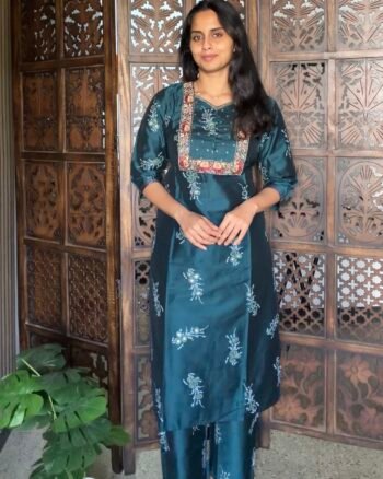 Stylish Kurti and Pant Set for Women